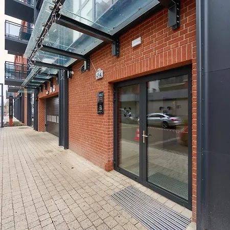 Browary Wroclawskie Apartments With Free Garage By Noclegi Renters Exterior foto
